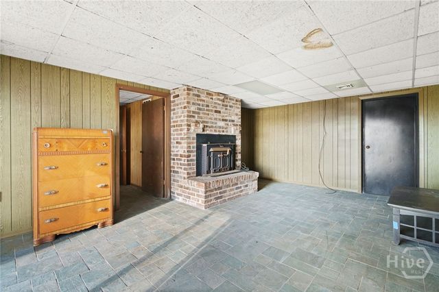 2704 River Drive, Savannah, GA 31404