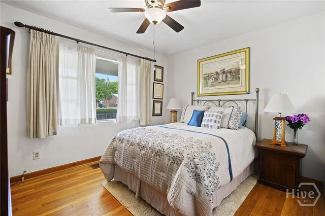 2704 River Drive, Savannah, GA 31404