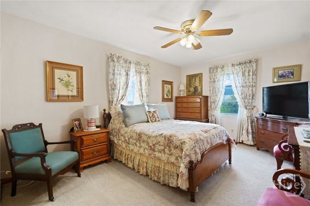 2704 River Drive, Savannah, GA 31404