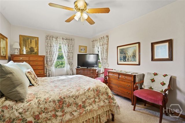 2704 River Drive, Savannah, GA 31404