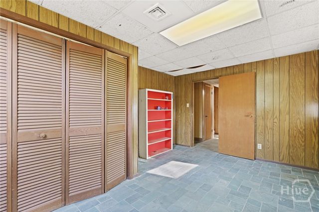 2704 River Drive, Savannah, GA 31404