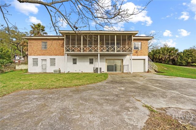 2704 River Drive, Savannah, GA 31404