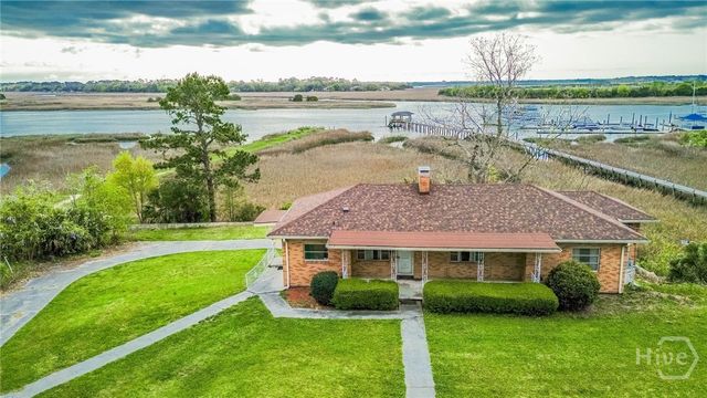 2704 River Drive, Savannah, GA 31404