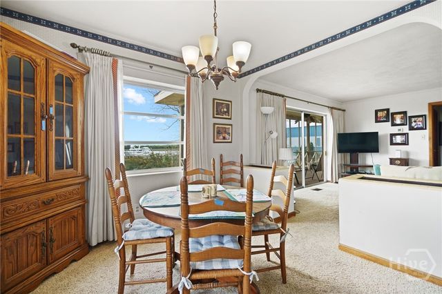 2704 River Drive, Savannah, GA 31404