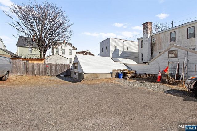 739 Schuyler Avenue, Kearny, NJ 07032