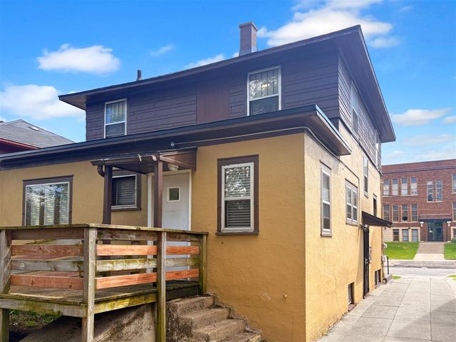1107 Neland Avenue, Grand Rapids, MI 49507