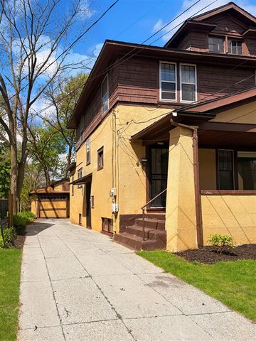 1107 Neland Avenue, Grand Rapids, MI 49507