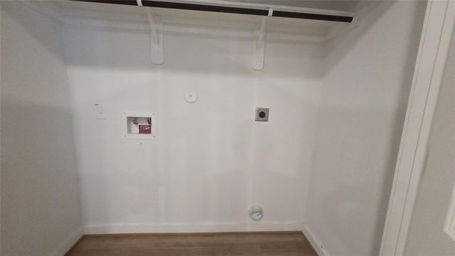 1015 Thor, Roman Forest, TX 77357