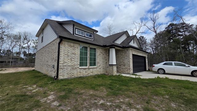 1015 Thor, Roman Forest, TX 77357