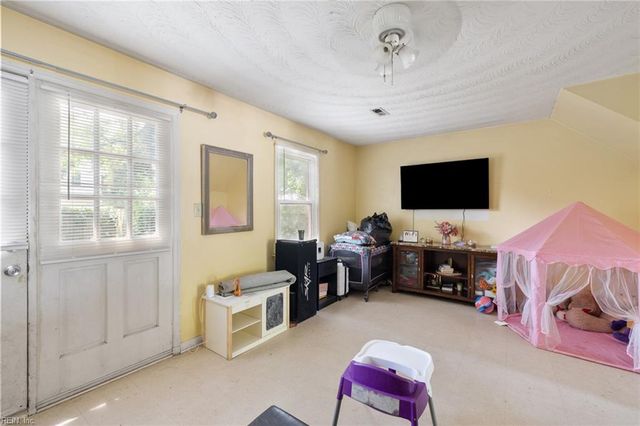 1121 Fayette ST, Portsmouth, VA 23704