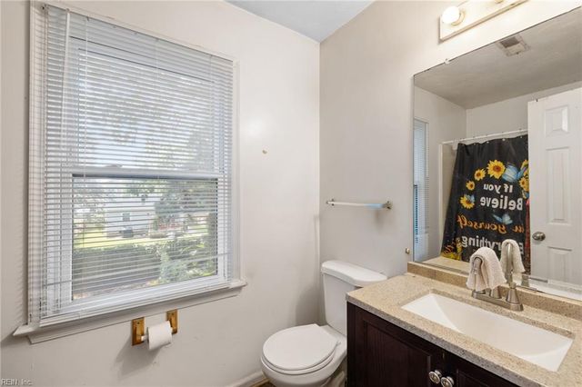 1121 Fayette ST, Portsmouth, VA 23704