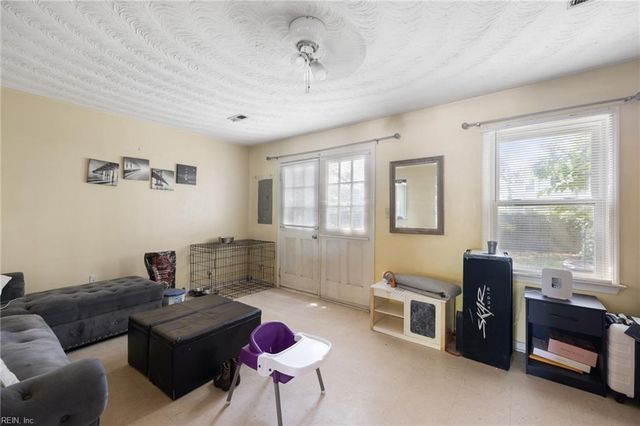 1121 Fayette ST, Portsmouth, VA 23704