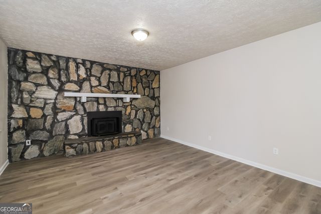 6717 Knollwood Circle, Douglasville, GA 30135