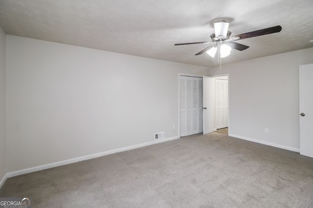 6717 Knollwood Circle, Douglasville, GA 30135