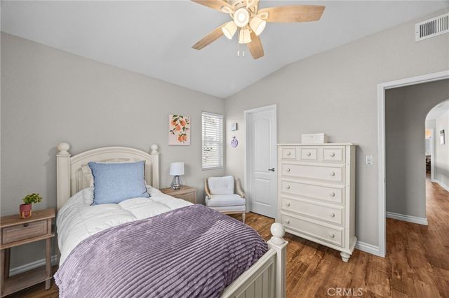 1559 San Fernando Drive, Corona, CA 92882