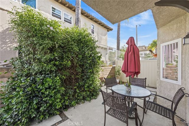 1559 San Fernando Drive, Corona, CA 92882