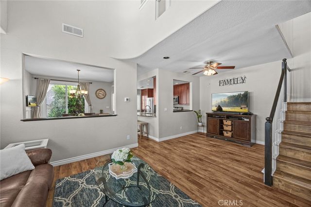 1559 San Fernando Drive, Corona, CA 92882