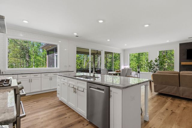 1014 Edwards Road, Woodruff, SC 29388