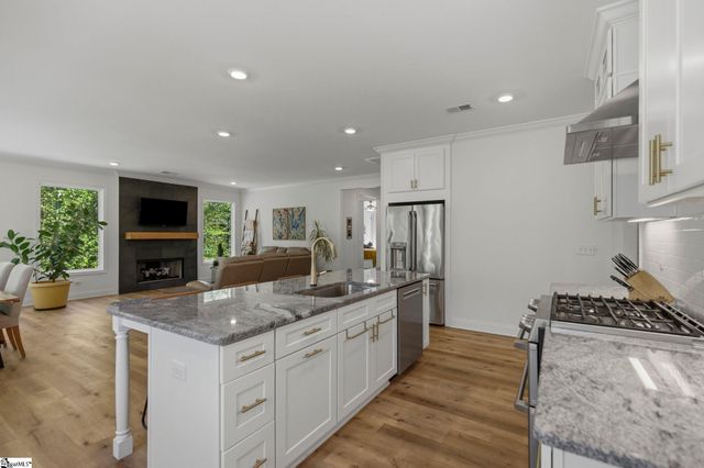 1014 Edwards Road, Woodruff, SC 29388