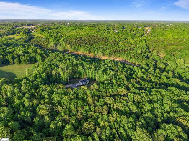 1014 Edwards Road, Woodruff, SC 29388