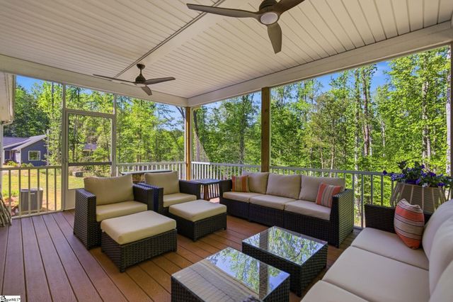 1014 Edwards Road, Woodruff, SC 29388