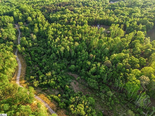 1014 Edwards Road, Woodruff, SC 29388
