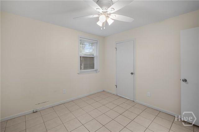 527 Red Oak Drive, Savannah, GA 31419