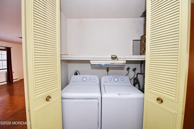 243D Jefferson Court, Lakewood, NJ 08701