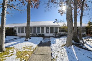 243D Jefferson Court, Lakewood, NJ 08701