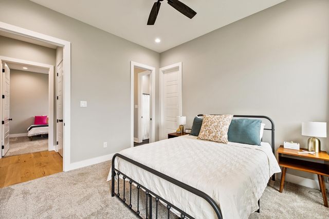 4905 Lake Vista Drive, Benton, AR 72019