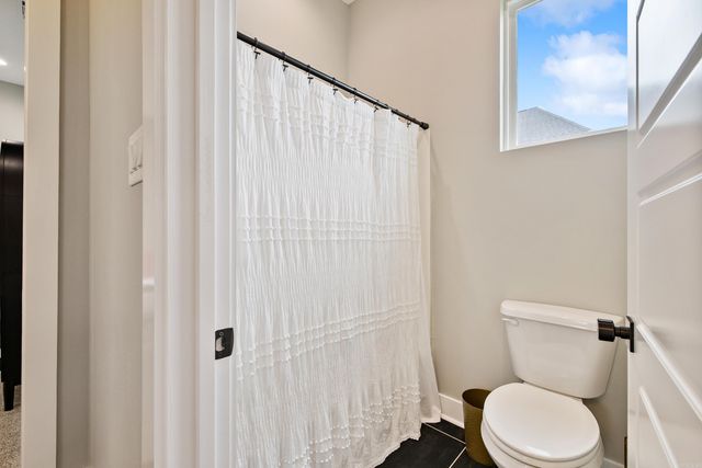 4905 Lake Vista Drive, Benton, AR 72019