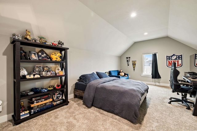 4905 Lake Vista Drive, Benton, AR 72019