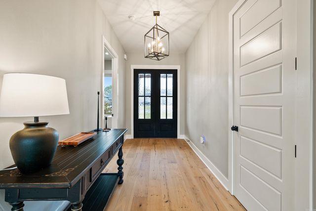 4905 Lake Vista Drive, Benton, AR 72019