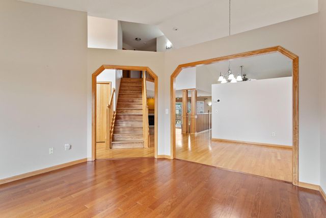 10049 Butternut Court N, Brooklyn Park, MN 55443