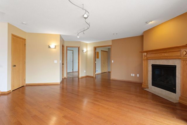10049 Butternut Court N, Brooklyn Park, MN 55443