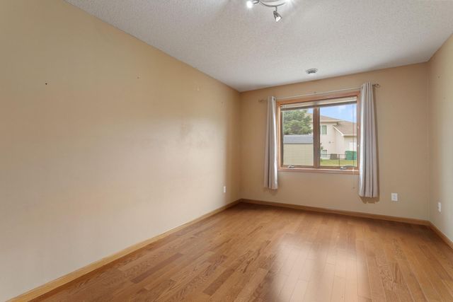 10049 Butternut Court N, Brooklyn Park, MN 55443