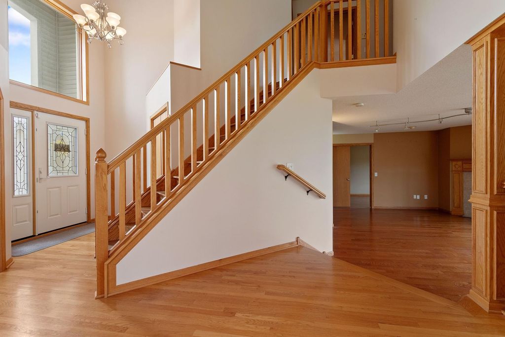 10049 Butternut Court N, Brooklyn Park, MN 55443 — photo 2