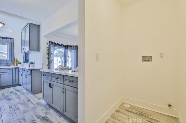 8110 S Denker, Los Angeles, CA 90047