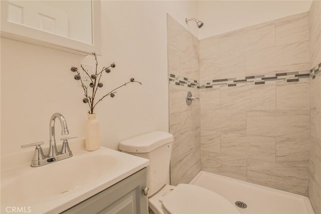 8110 S Denker, Los Angeles, CA 90047