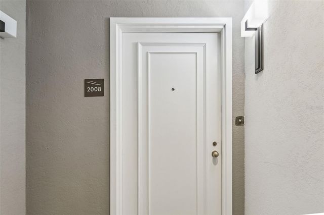 1 BEACH DRIVE SE 2008, St Petersburg, FL 33701