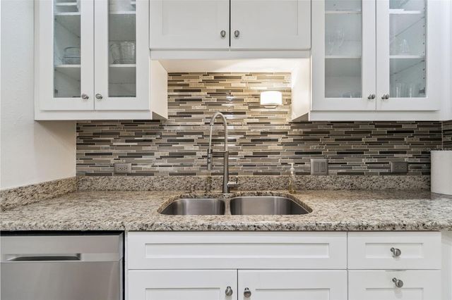 1 BEACH DRIVE SE 2008, St Petersburg, FL 33701