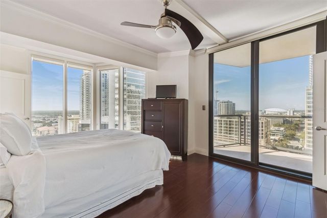 1 BEACH DRIVE SE 2008, St Petersburg, FL 33701