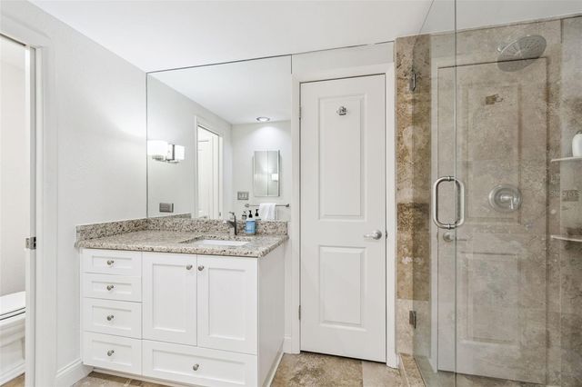 1 BEACH DRIVE SE 2008, St Petersburg, FL 33701