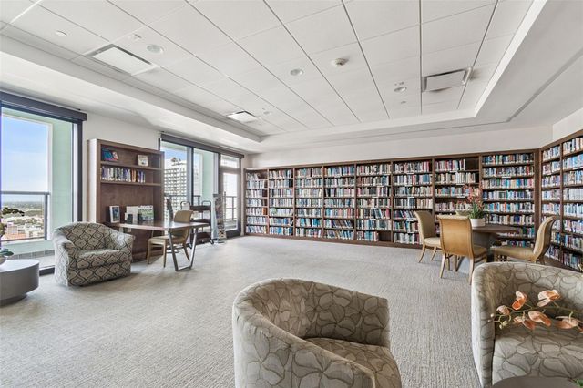 1 BEACH DRIVE SE 2008, St Petersburg, FL 33701