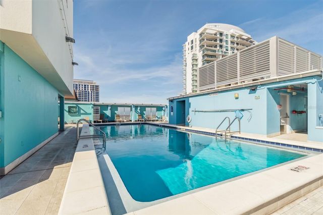 1 BEACH DRIVE SE 2008, St Petersburg, FL 33701