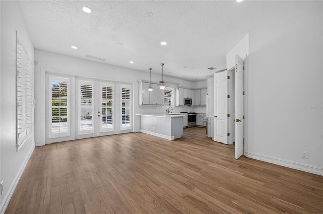 440 CLARENDON AVENUE, Winter Park, FL 32789