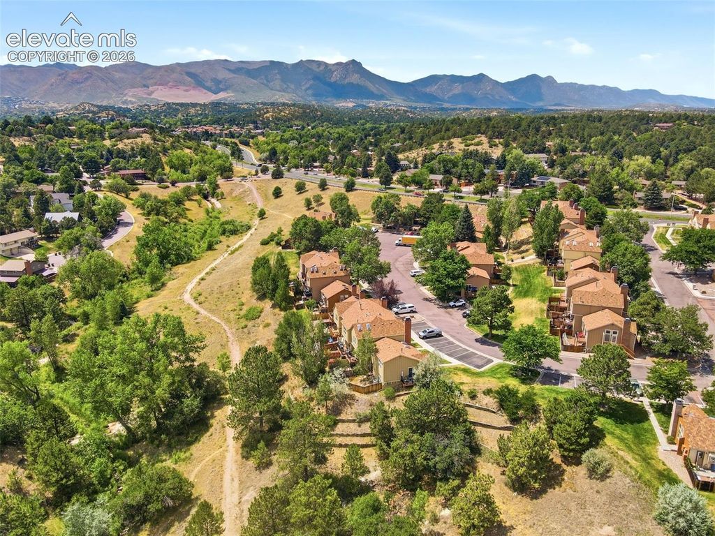 6738 Overland Drive, Colorado Springs, CO 80919 — photo 2