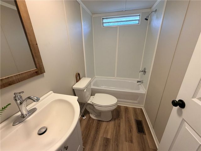 303 Trail Court Court, Williamston, SC 29697