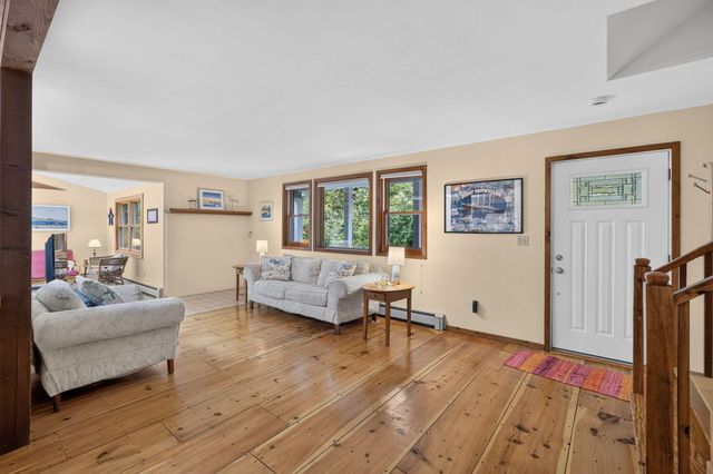 43 Heather Lane, North Falmouth, MA 02556