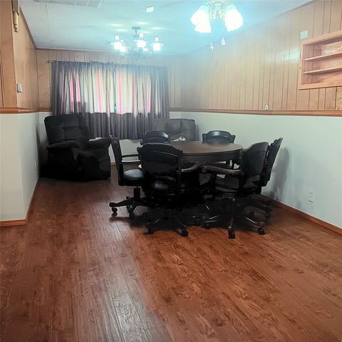 8913 Linda Vista Road, Houston, TX 77078